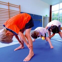 TheraBand Gewichtsball "Soft Weight" 19 TheraBand Gewichtsball "Soft Weight" -Fitnessserien Laden 148 3707 2